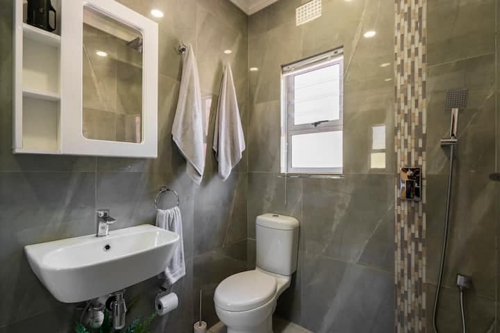 2 Bedroom Property for Sale in Bo Kaap Western Cape
